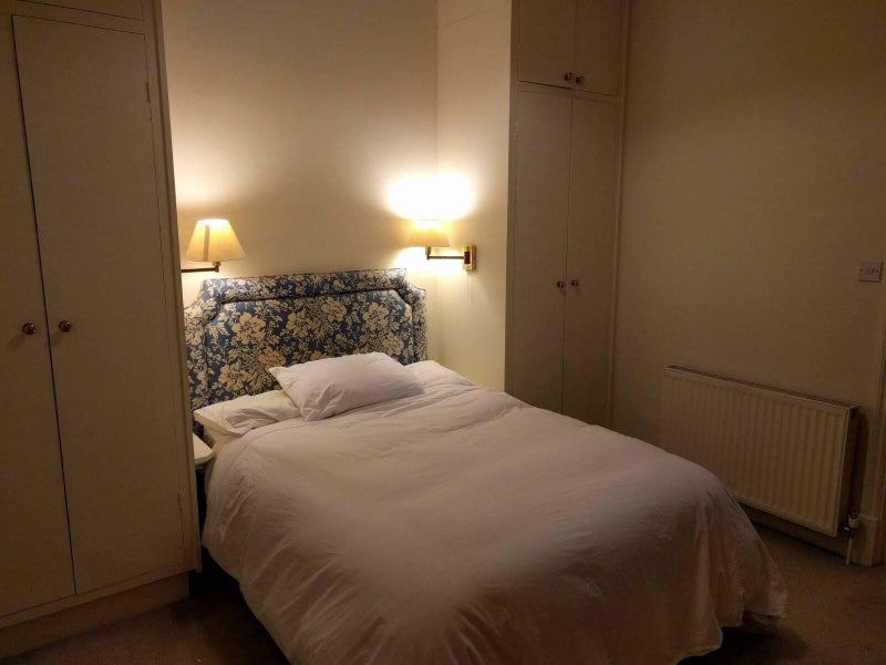 accommodation/double-en-suite-south-kensington/13082024_93093992.jpg