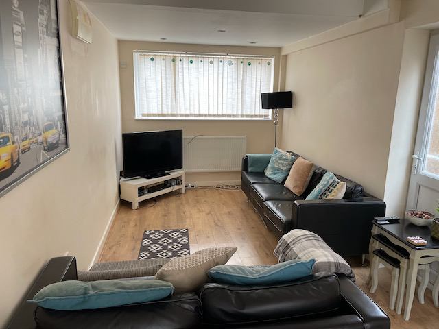 *Double En-Suite Room in Friendly House Share* - student accommodation in St John's - img_3