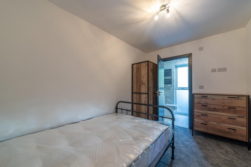Double en-suite room with bills included! - student accommodation in Netherfield - img_3