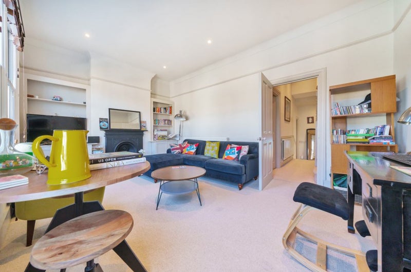 Double in fab flat - 4-6 week short term let - student accommodation in Southfields - img_2