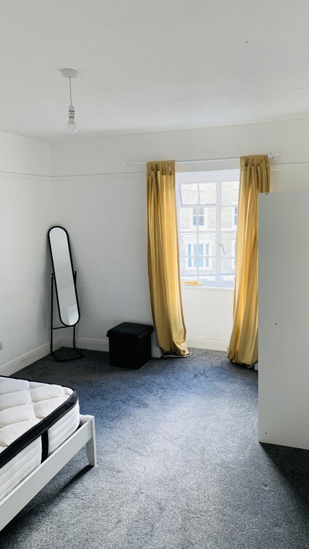 Double room £850 + gas bill only - student accommodation in Kingston upon Thames - img_1