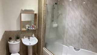 Double room availabe - Wellington square - student accommodation in Belfast - img_6