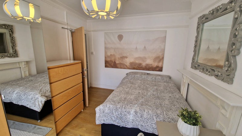 Double Room available in a friendly house - student accommodation in Bangor - img_8