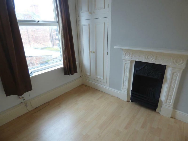 Double room available in central accommodation - student accommodation in Carlisle - img_1