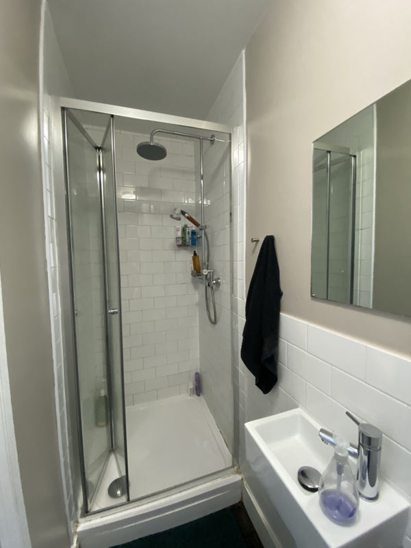 Double room available in friendly Islington flat - student accommodation in Islington - img_5