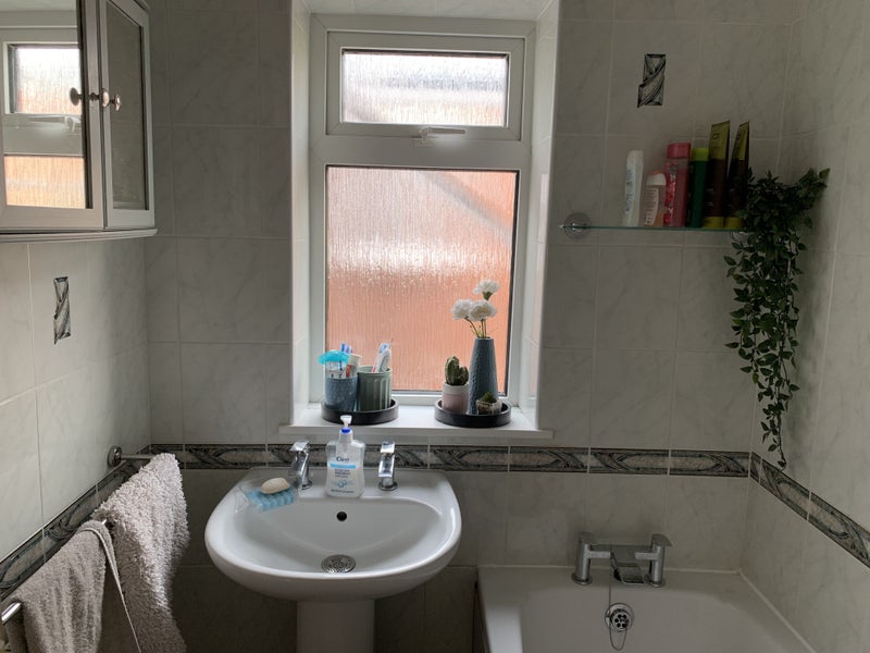 Double room available in homely house share - student accommodation in Cardiff - img_7