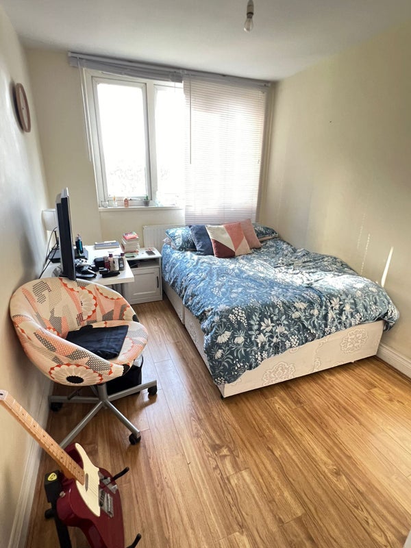 Double room available in social flat! - student accommodation in Clerkenwell - img_1