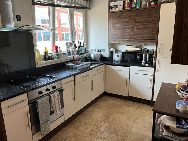 Double room available in social flat! - student accommodation in Clerkenwell - img_4
