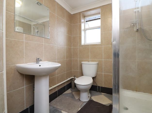 Double Room Available in the Polygon - student accommodation in Southampton - img_6