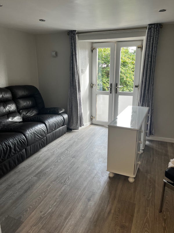 Double room available in west end garden flat - student accommodation in Dundee - img_1