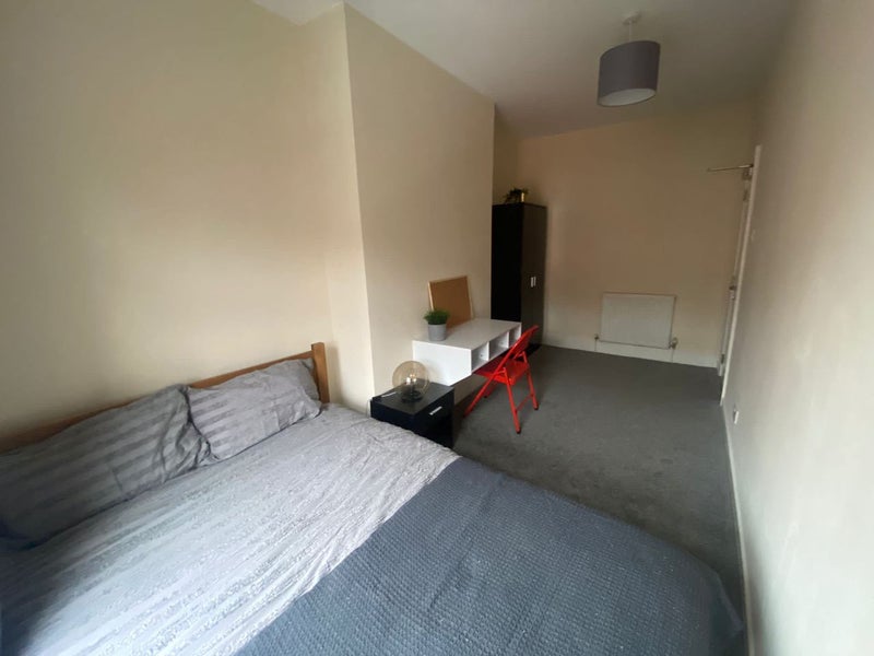  Double room available soon!  - student accommodation in Liverpool - img_2