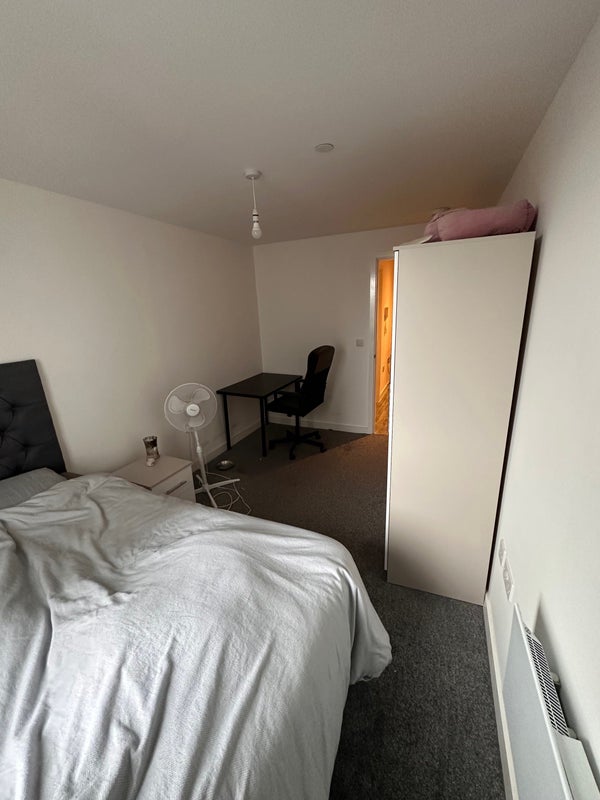 Double Room Available To Rent Out Near Uni Of Man - student accommodation in Manchester - img_6