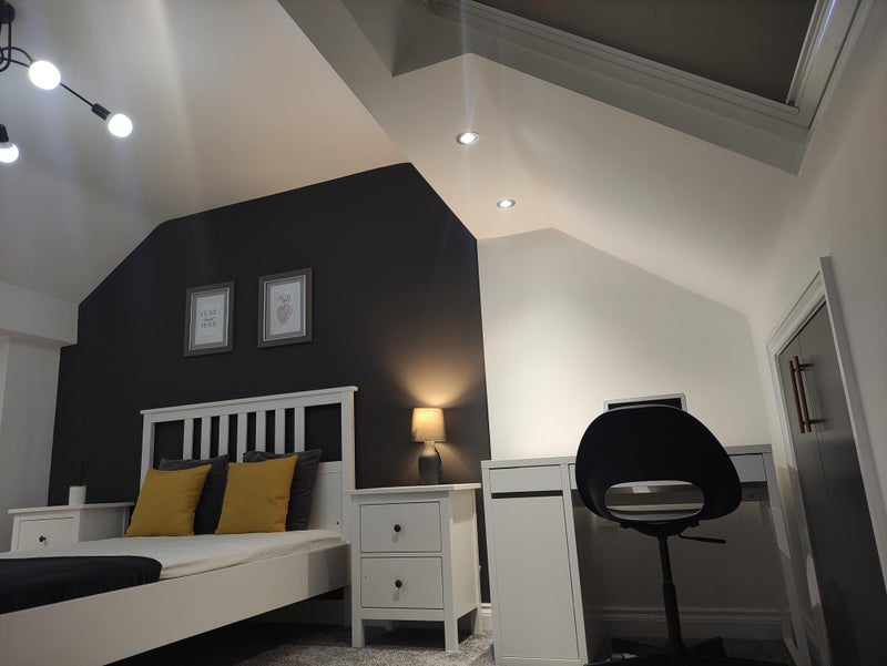 Double Room Available with own bathroom!! - student accommodation in Sheffield - img_8