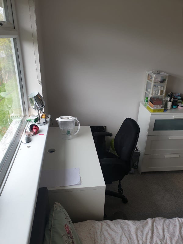 Double room available - student accommodation in Egham - img_1