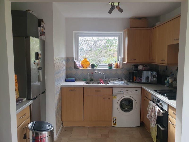 Double room available - student accommodation in Egham - img_6