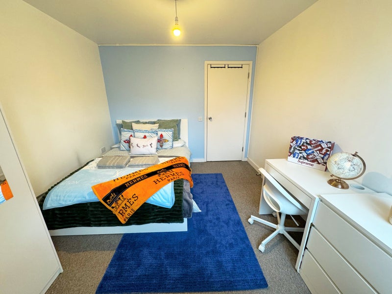 Double Room Bills Inc. Blackwall E14 - student accommodation in Canary Wharf - img_10