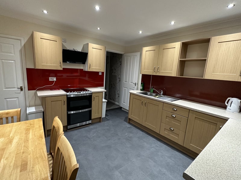 Double Room - Bills Included - £500 - student accommodation in Earl Shilton - img_5