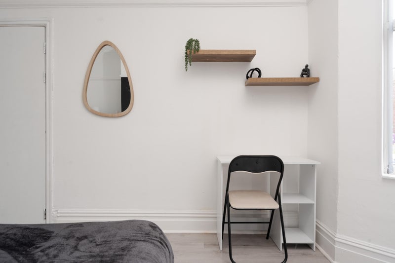 Double room - Bills included - fully furnished - student accommodation in Liverpool - img_2