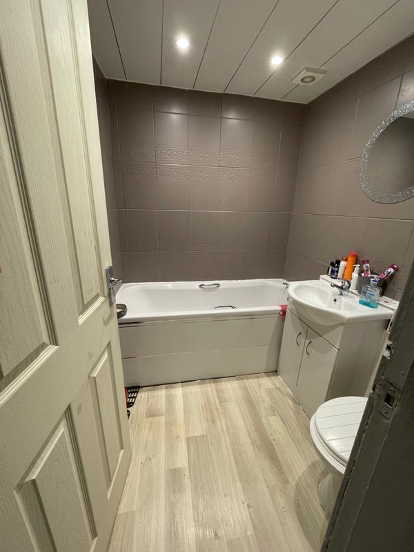 Double room, bills included - student accommodation in Paisley - img_5