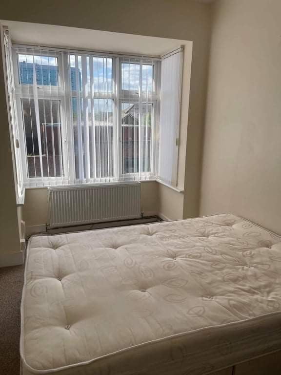 Double room Colindale - student accommodation in Colindale - img_1