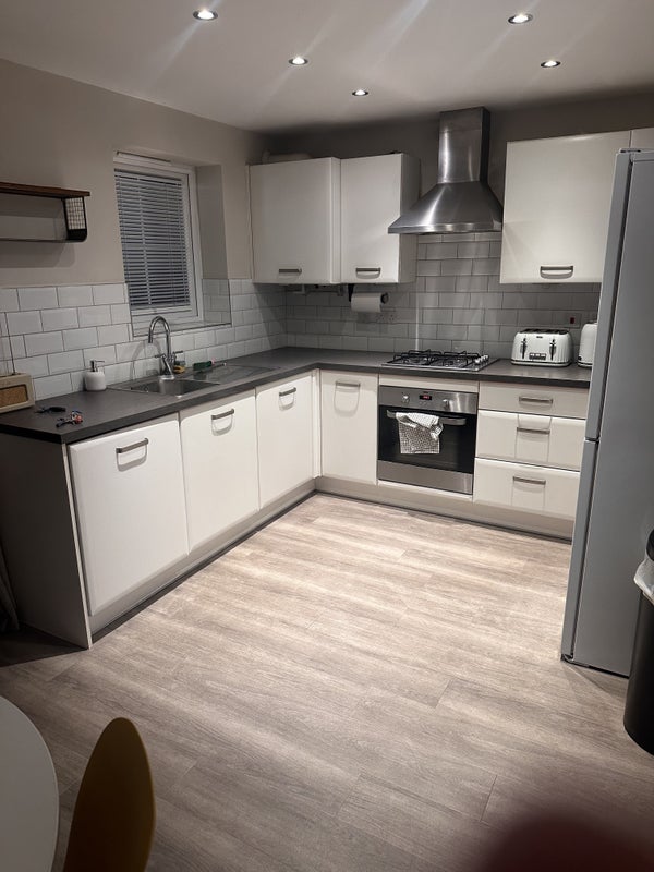 **Double Room, En-suite  Mon- Fri only ** - student accommodation in Warwick - img_2