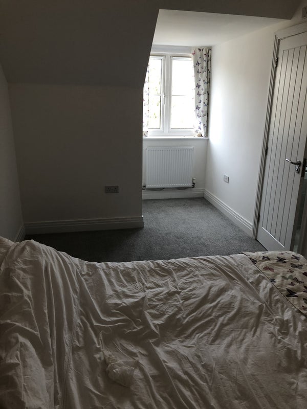 Double Room ensuite private top floor available - student accommodation in Birdham - img_5