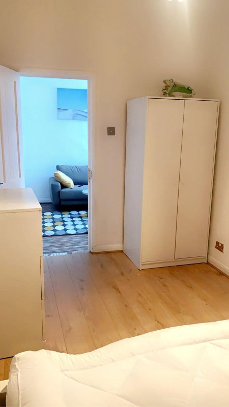 Double Room Finchley Central N3 (Ball) - student accommodation in Finchley Central - img_2