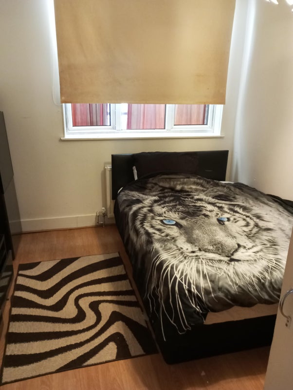Double room Finchley central - student accommodation in Finchley Central