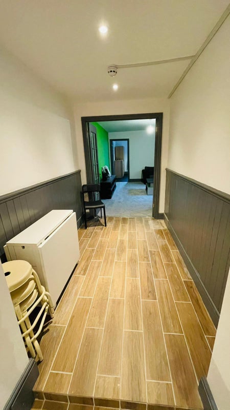 Double Room For Couple In Shared Bungalow - student accommodation in Woodston - img_2