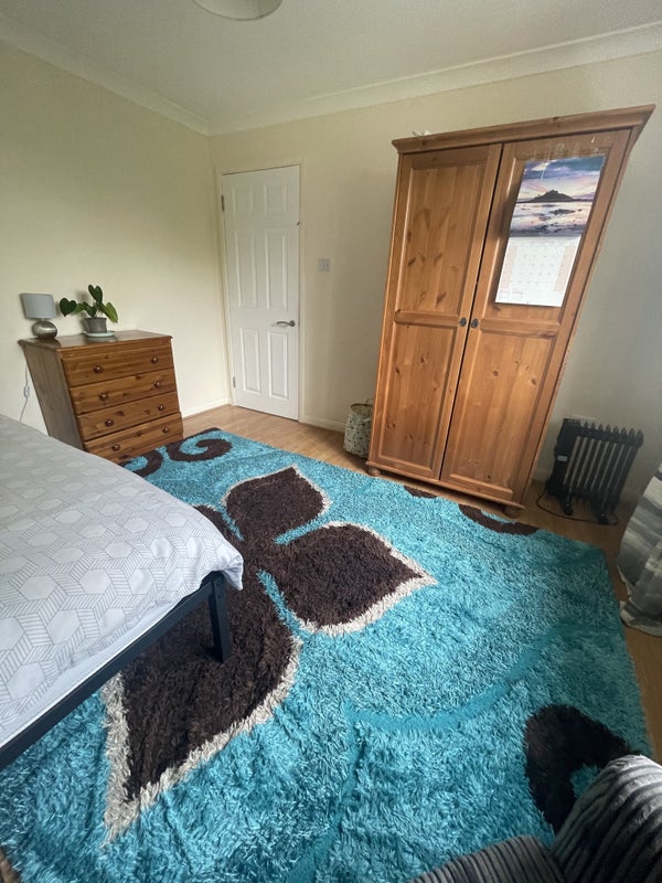 Double room for one lady - student accommodation in Worcester Park - img_1