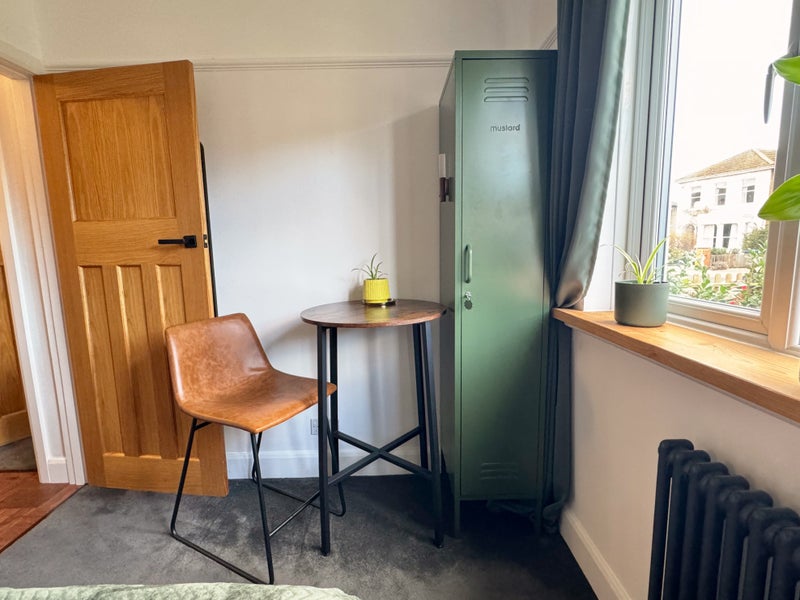 Double room for part week rental: 2-4 nights/week - student accommodation in Kingston upon Thames - img_1