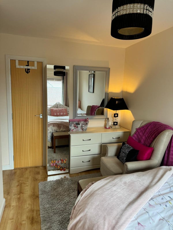 Double Room for rent in House - student accommodation in Bridge of Earn - img_1