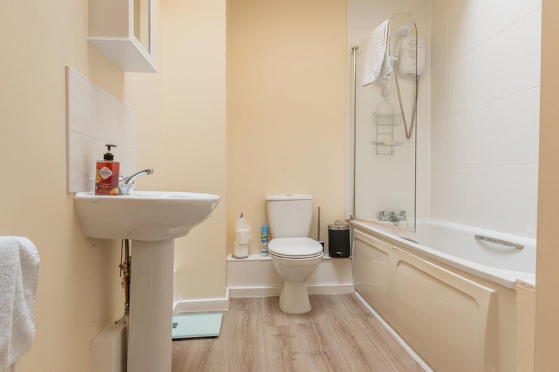 Double room for Rent in Woolton - student accommodation in Woolton - img_6