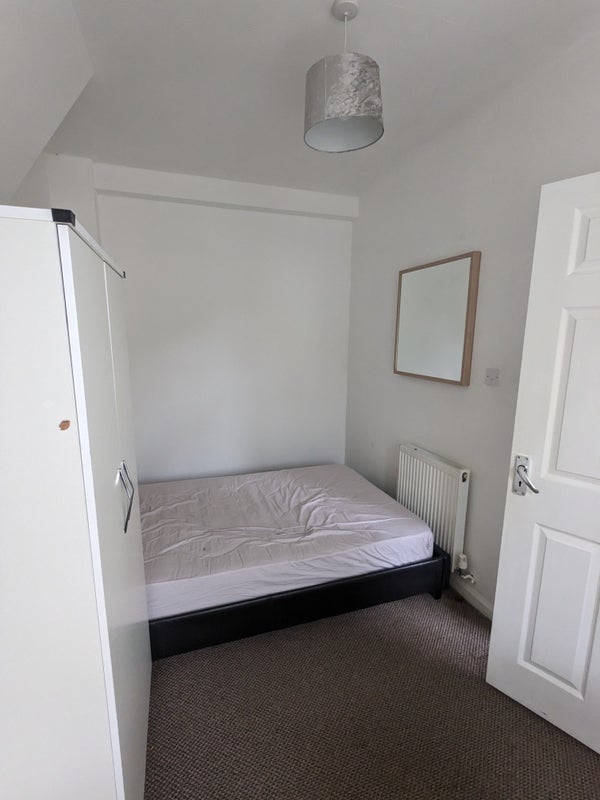 accommodation/double-room-for-rent-student-bcu/13082024_92896826.jpg