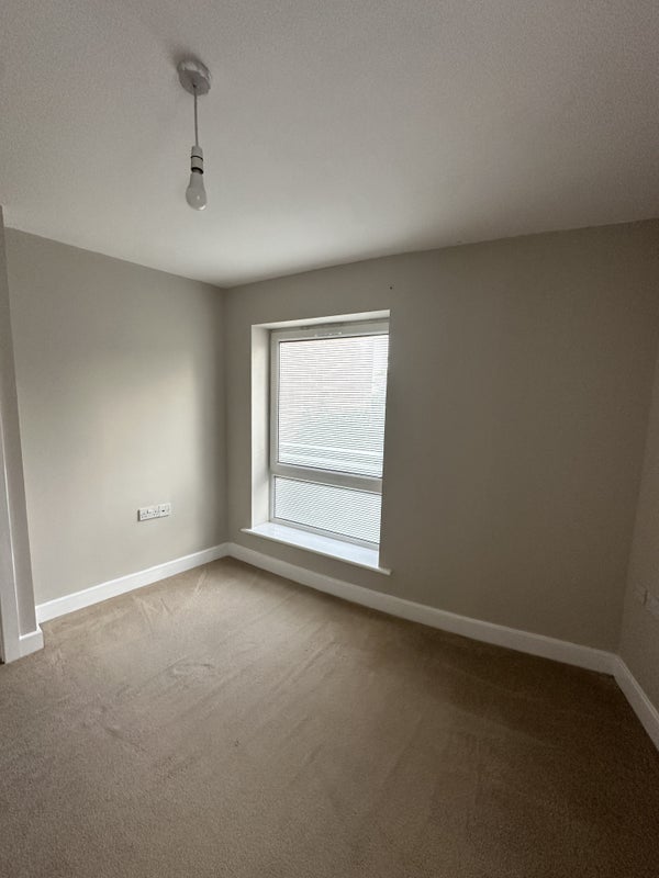 Double Room for rent - student accommodation in Chineham - img_2