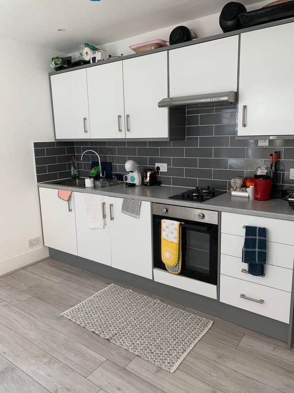 Double Room for single person - student accommodation in Turnpike Lane - img_1