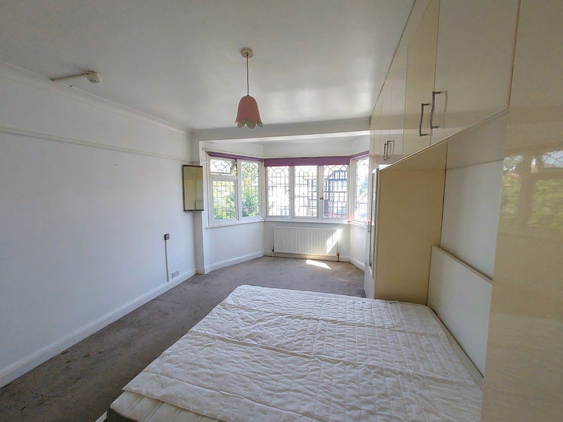 Double room for single person.Hendon-Edgewoth Av - student accommodation in Hendon - img_3