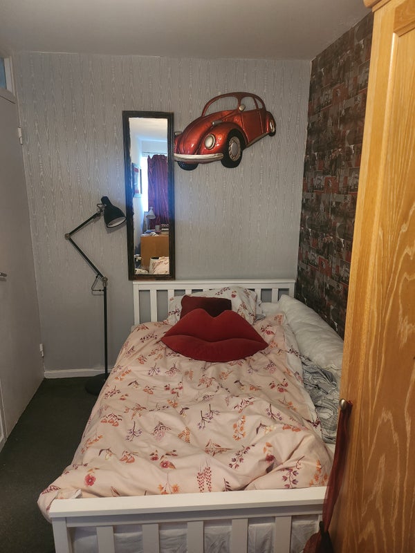 Double room forest gate in friendly house - student accommodation in Forest Gate - img_2