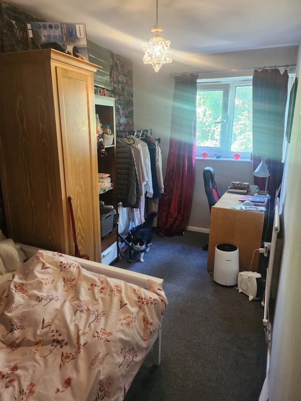 Double room forest gate in friendly house - student accommodation in Forest Gate - img_3
