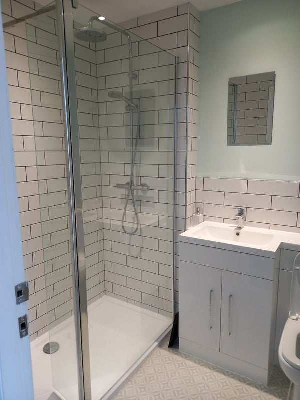 Double room furnished - student accommodation in Bromsgrove - img_4