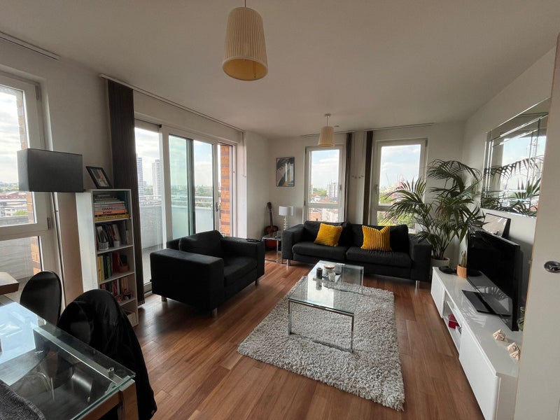 Double room in 3 bed flat share  - student accommodation in Bromley by Bow - img_3