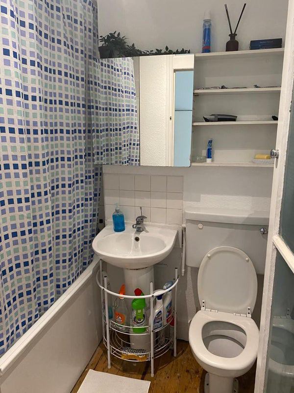 Double Room in 3 Bed Flat with Sth Facing Terrace - student accommodation in Holloway Road - img_6