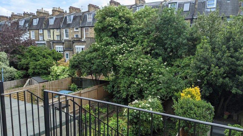 Double Room in 3 Bed Flat with Sth Facing Terrace - student accommodation in Holloway Road - img_8