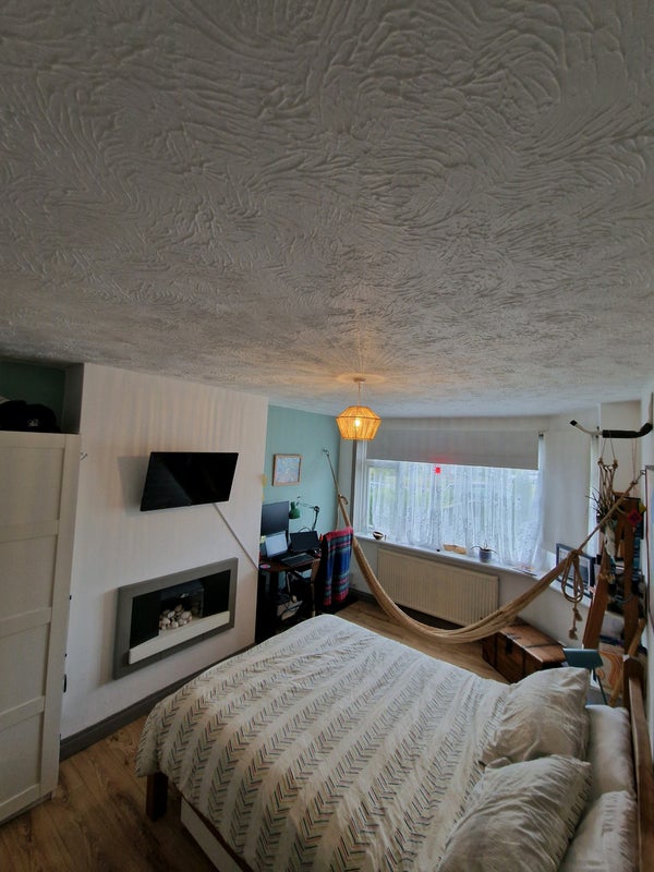 Double room in a house to share - student accommodation in Patchway - img_4