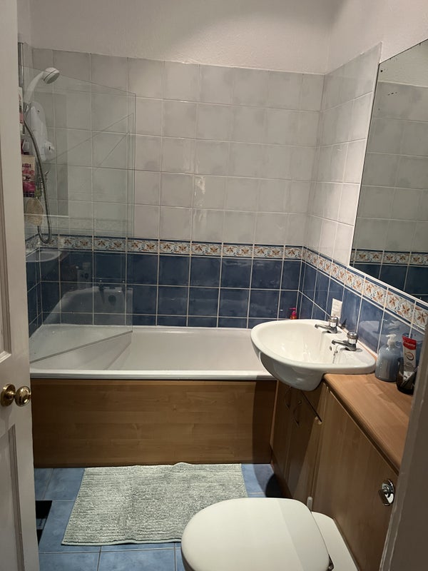 Double room in a lovely 2 bed flat (Broughton str) - student accommodation in Edinburgh - img_4