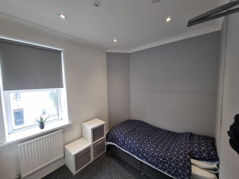 Double room in Carmarthen town centre. - student accommodation in Carmarthen - img_7