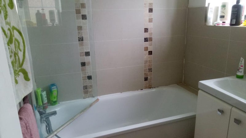 Double Room in Cozy Flat for Couples and Singles - student accommodation in Hendon Central - img_7