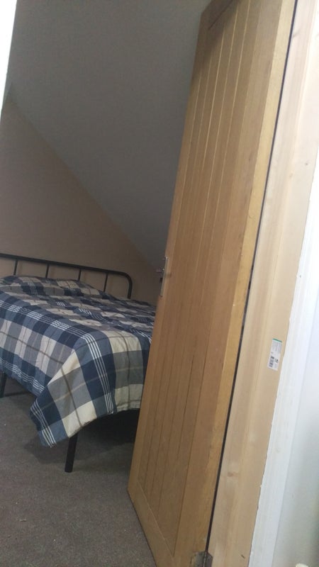 Double room in family home - student accommodation in High Spen - img_6