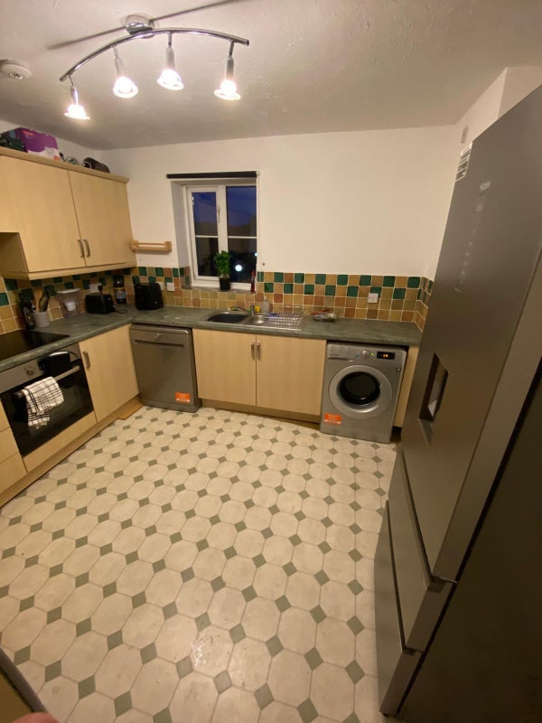 Double Room in Friendly Cardiff Bay Flat! - student accommodation in Cardiff - img_5