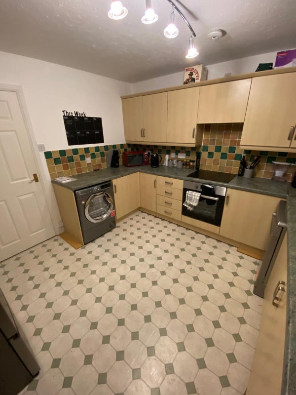 Double Room in Friendly Cardiff Bay Flat! - student accommodation in Cardiff - img_6